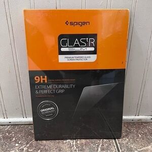 SPIGEN Tempered Glass Screen Protector Galaxy Tab S2, 9.7”